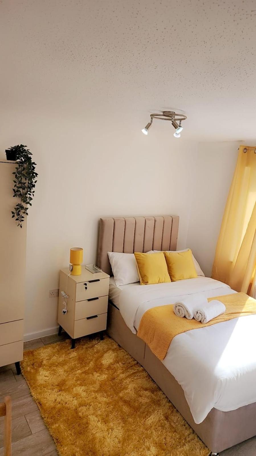 Ensuite Luxurious Double Room Basildon Exterior photo